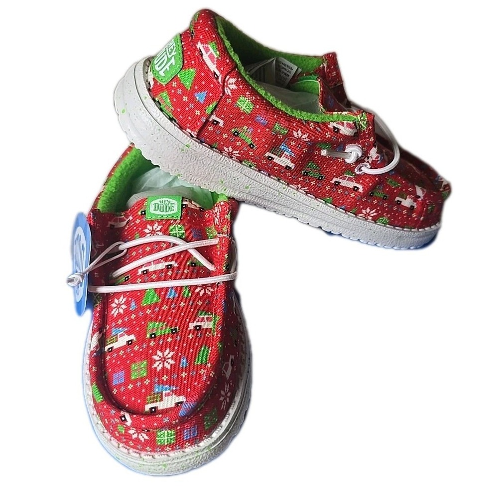 Hey Dude NIB Wally Y Holiday Sweater Red/Green Shoes Youth Size J4 NEW
